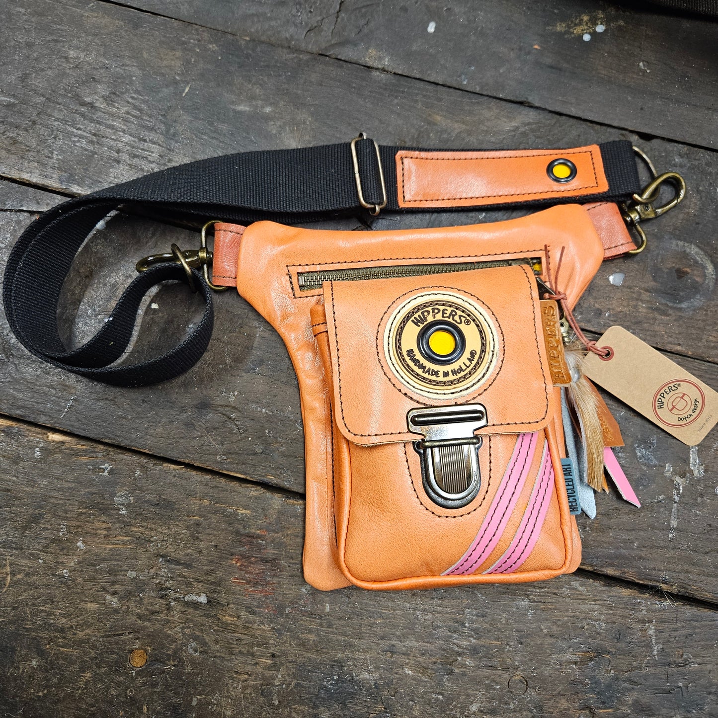 Luxe Hippers zalm/oranje sport + tassenhanger