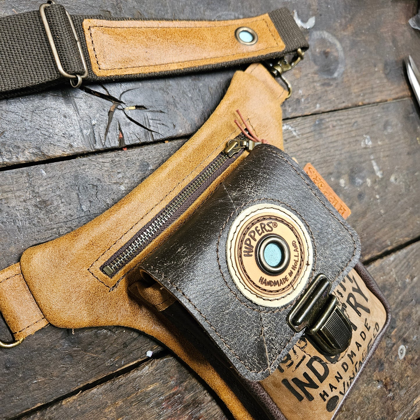 Luxe Hippers bruin industry 2