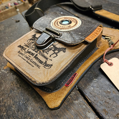 Luxe Hippers bruin horses 1