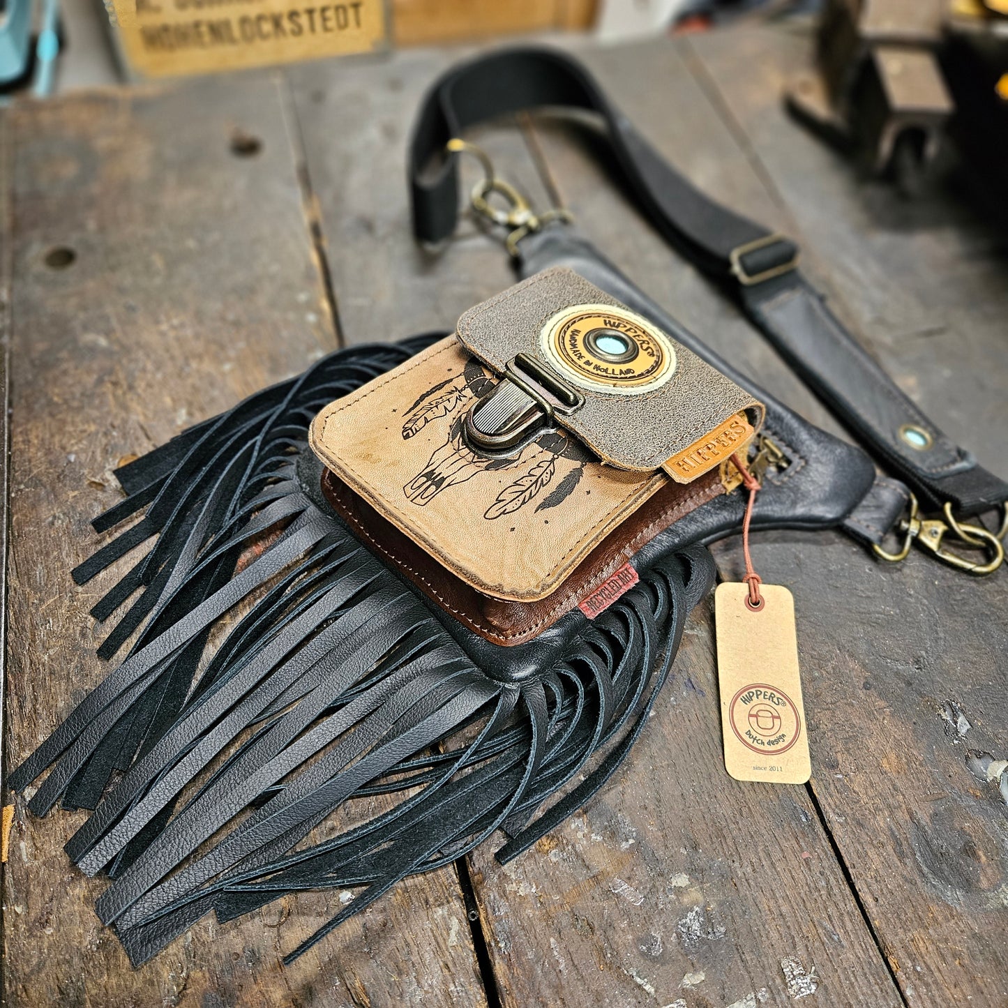Luxe Hippers zwart Ibiza skull franje