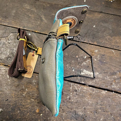 Hippers 2-zijdig croco aqua/olijf groen