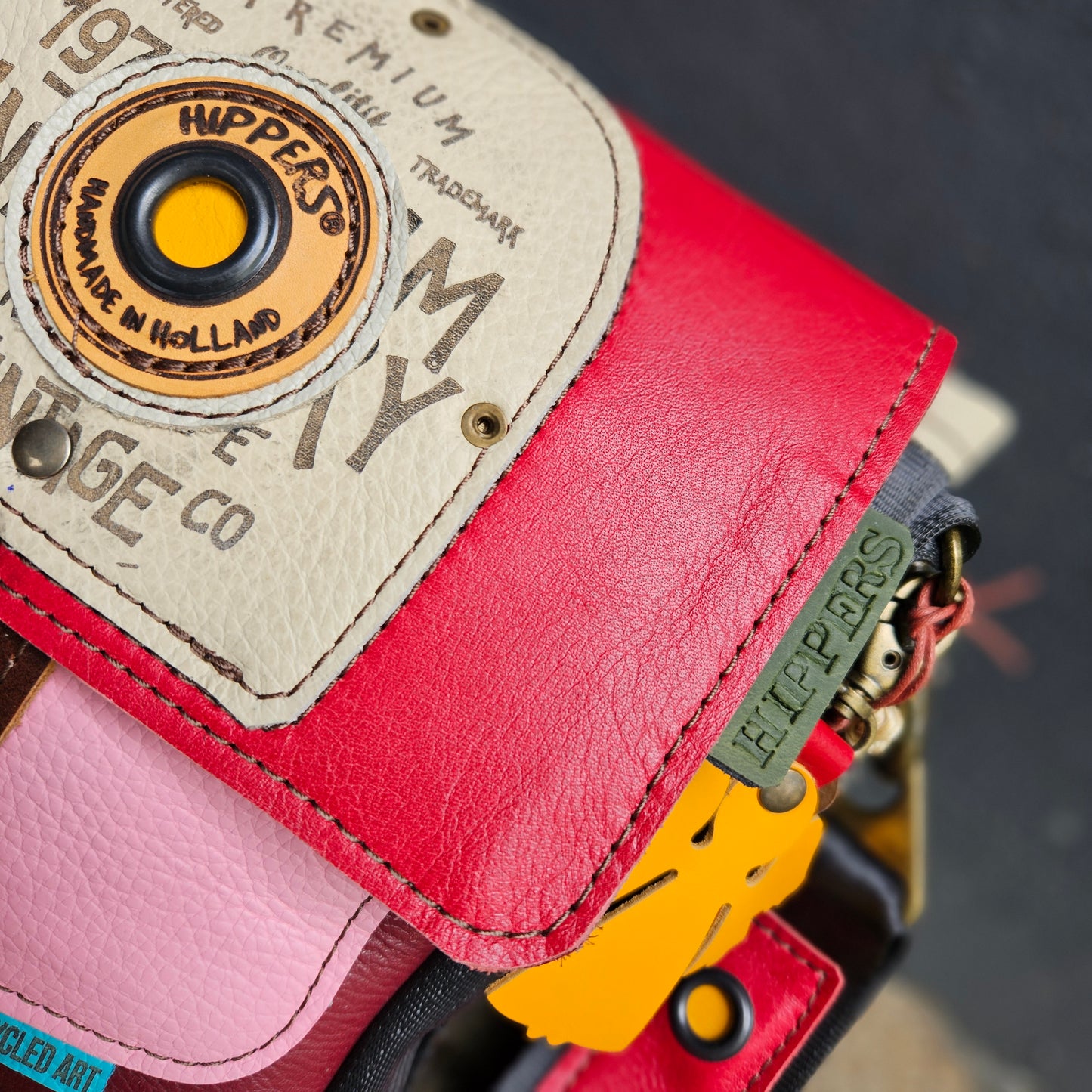 Gordeltas mini rood roze