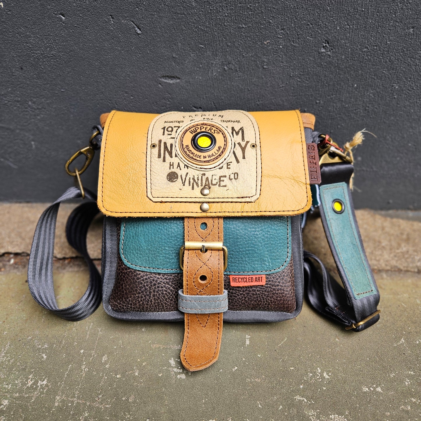 Gordeltas mini oker petrol bruin