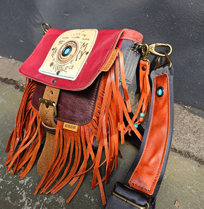 Gordeltas mini rood oranje franje