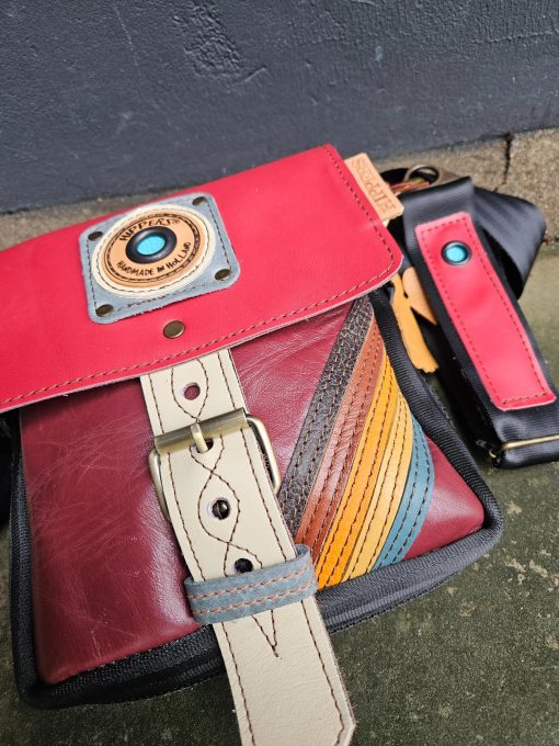 Hippers Gordeltas 'Mini' rood/donkerrood  vintage striping - Afbeelding 3
