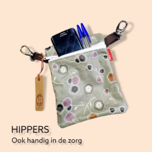 Dubbelzijdige heuptas zeil grijs bloemen/blauw grafisch