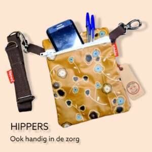 Heuptas zeil grijs bloemen/blauw grafisch incl. riemkoord